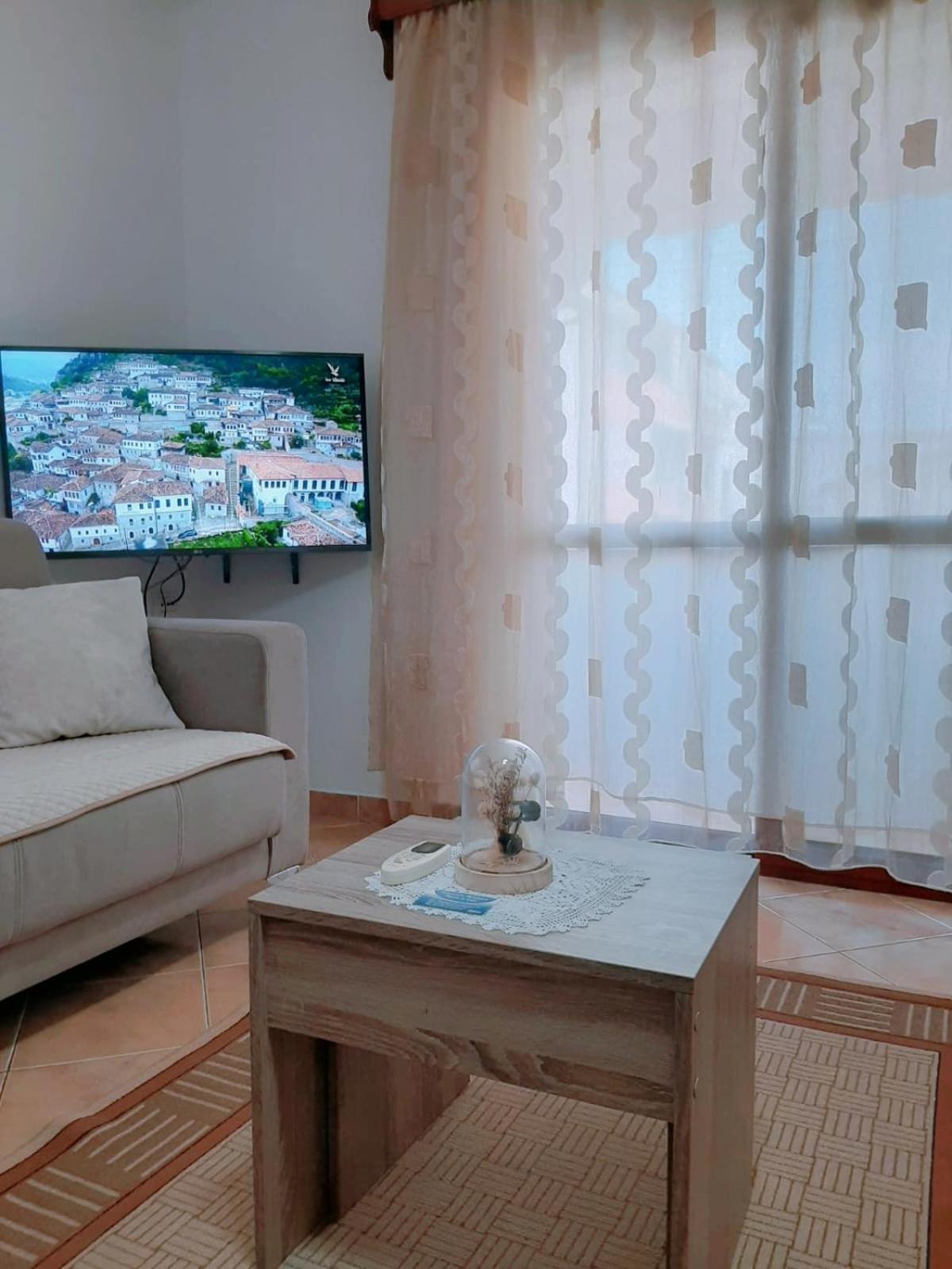 Vangert Apartment Μπεράτ Εξωτερικό φωτογραφία